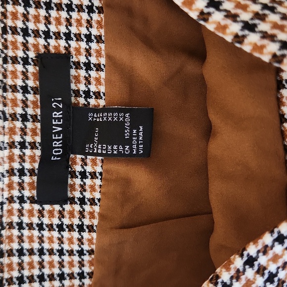 FOROVER 21 Plaid Mini Skirt, size XS - Picture 3 of 8